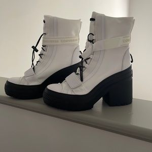 White Converse Chuck 70 De Luxe Heel Platform